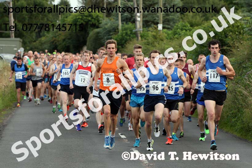 Start of the Morpeth 10k Road Race. Photo: David T. Hewitson/Sports for All Pics